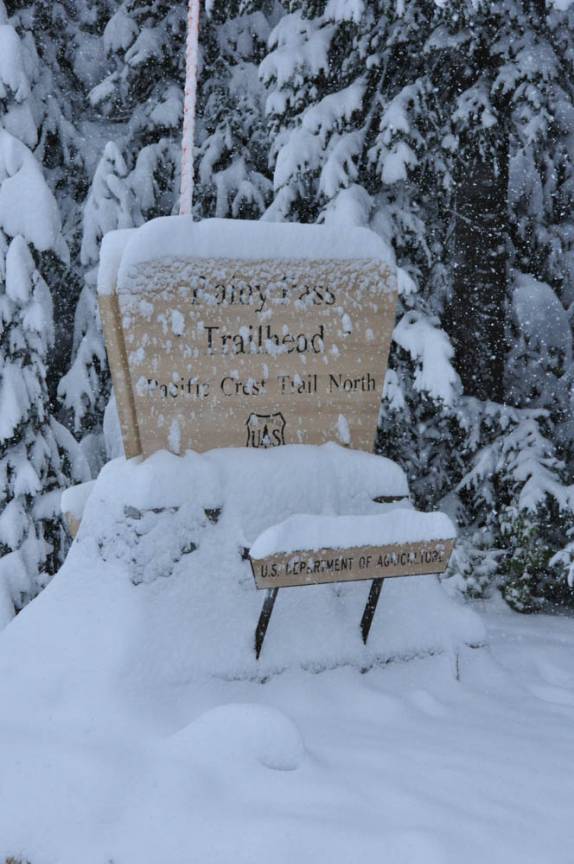 Neve cobre placas no North Cascades National Park, no estado de Washington, noroeste dos  Estados Unidos